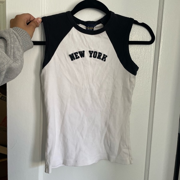 GAP Tops - Vintage Gap New York Tank